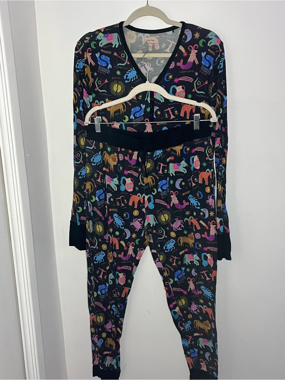 Little sleepies Star Signs Astrology Print Bamboo Pajama Set Women’s Large - Picture 3 of 7